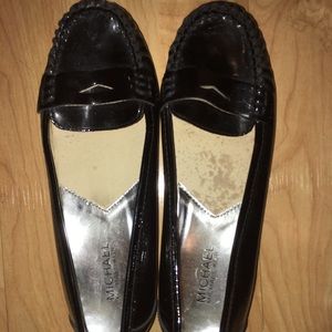 EUC Michael Kors Classic patent leather loafers 6